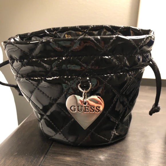 Guess Rosegold Watch - Picture 3 of 5